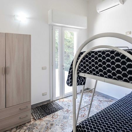 Villetta Andrea A Due Passi Dalla Sabbia - Apulia Home Torre San Giovanni Exterior foto